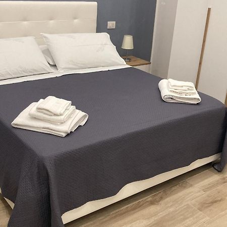 Goldenhouse Otel Napoli Dış mekan fotoğraf