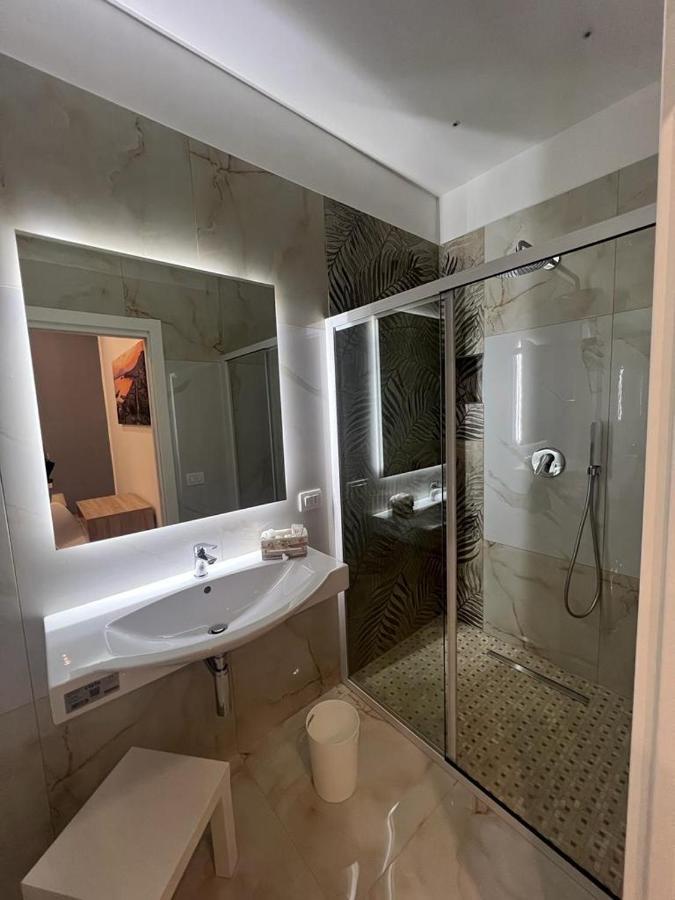 Goldenhouse Otel Napoli Dış mekan fotoğraf